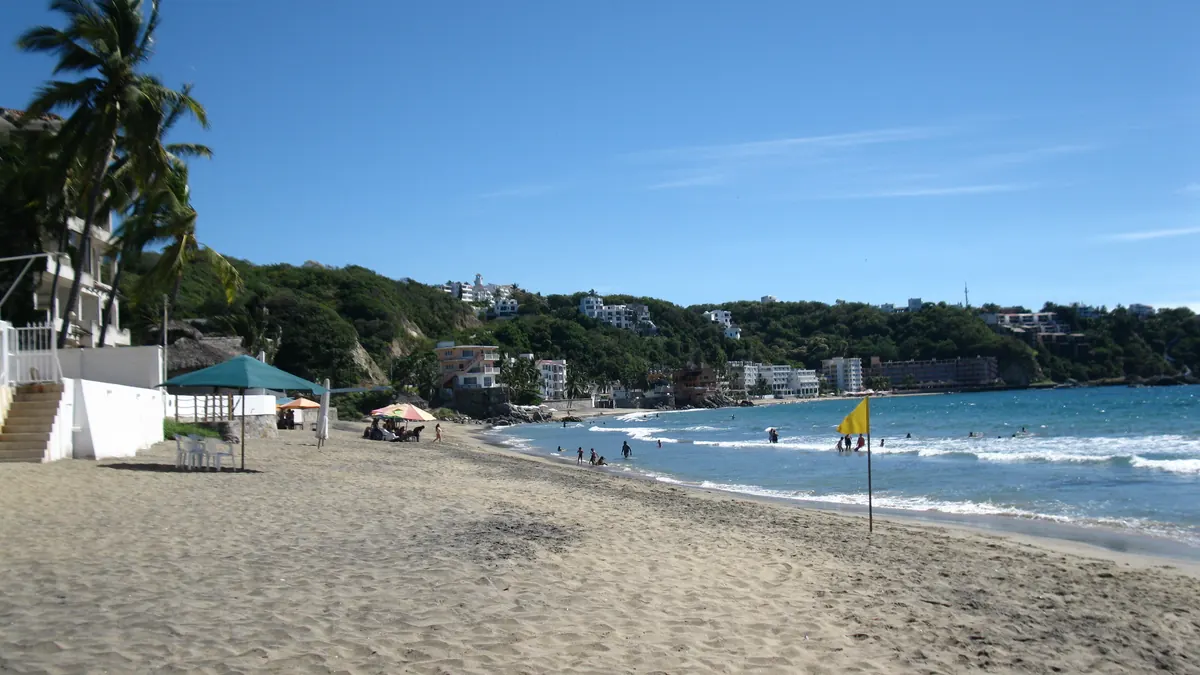 Playa Miramar en Manzanillo, Colima